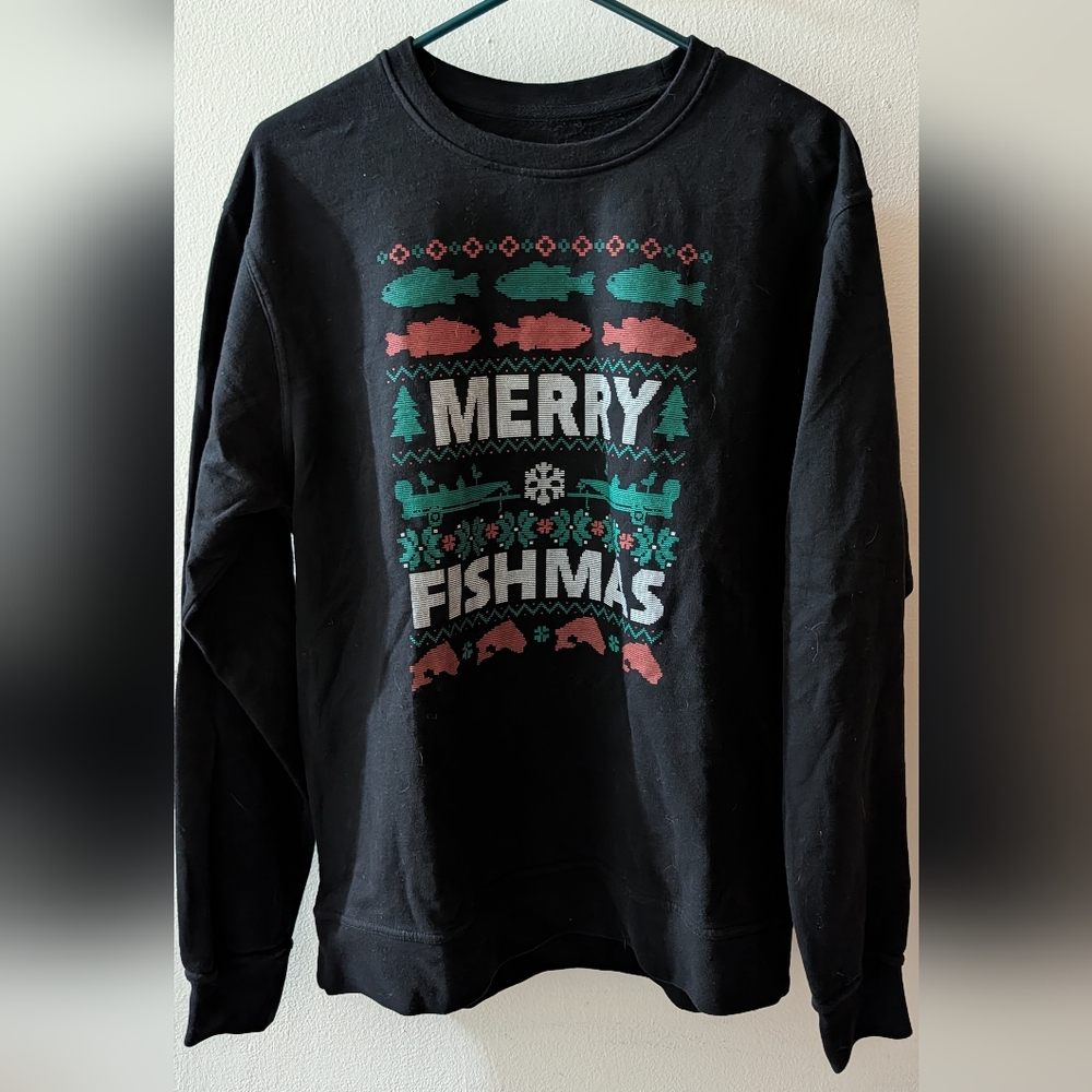 Bass Pro Shops Black Merry Fishmas Sweater
